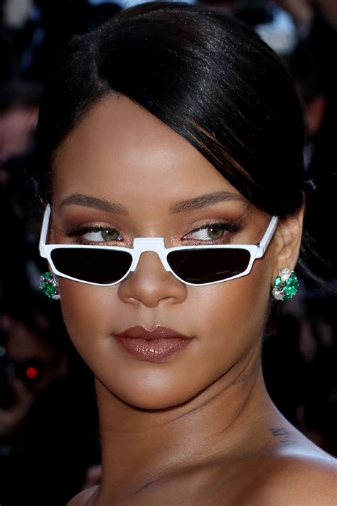 rihanna sunglasses